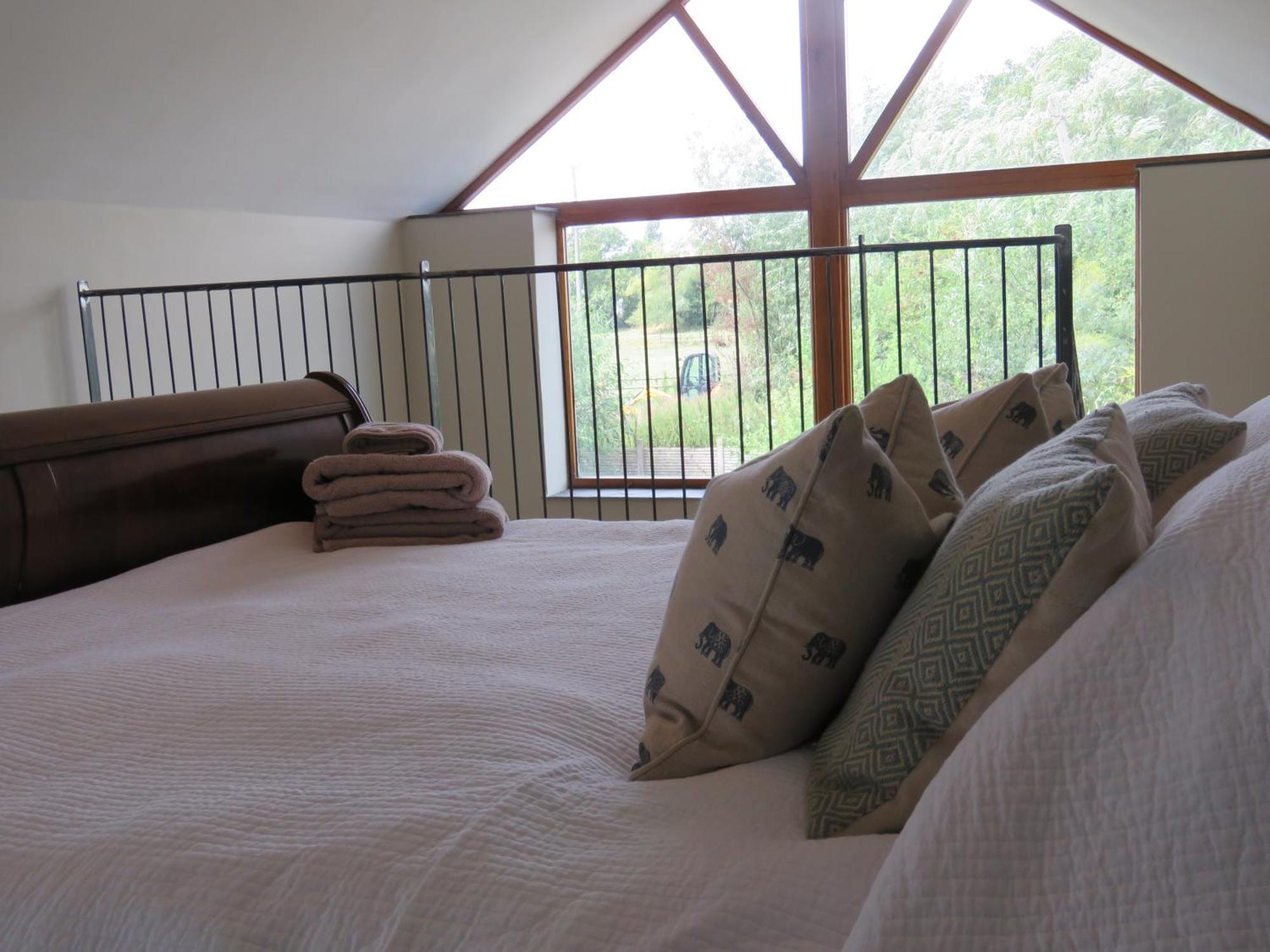 The Hayloft At Stathe Farm Holiday home Bridgwater