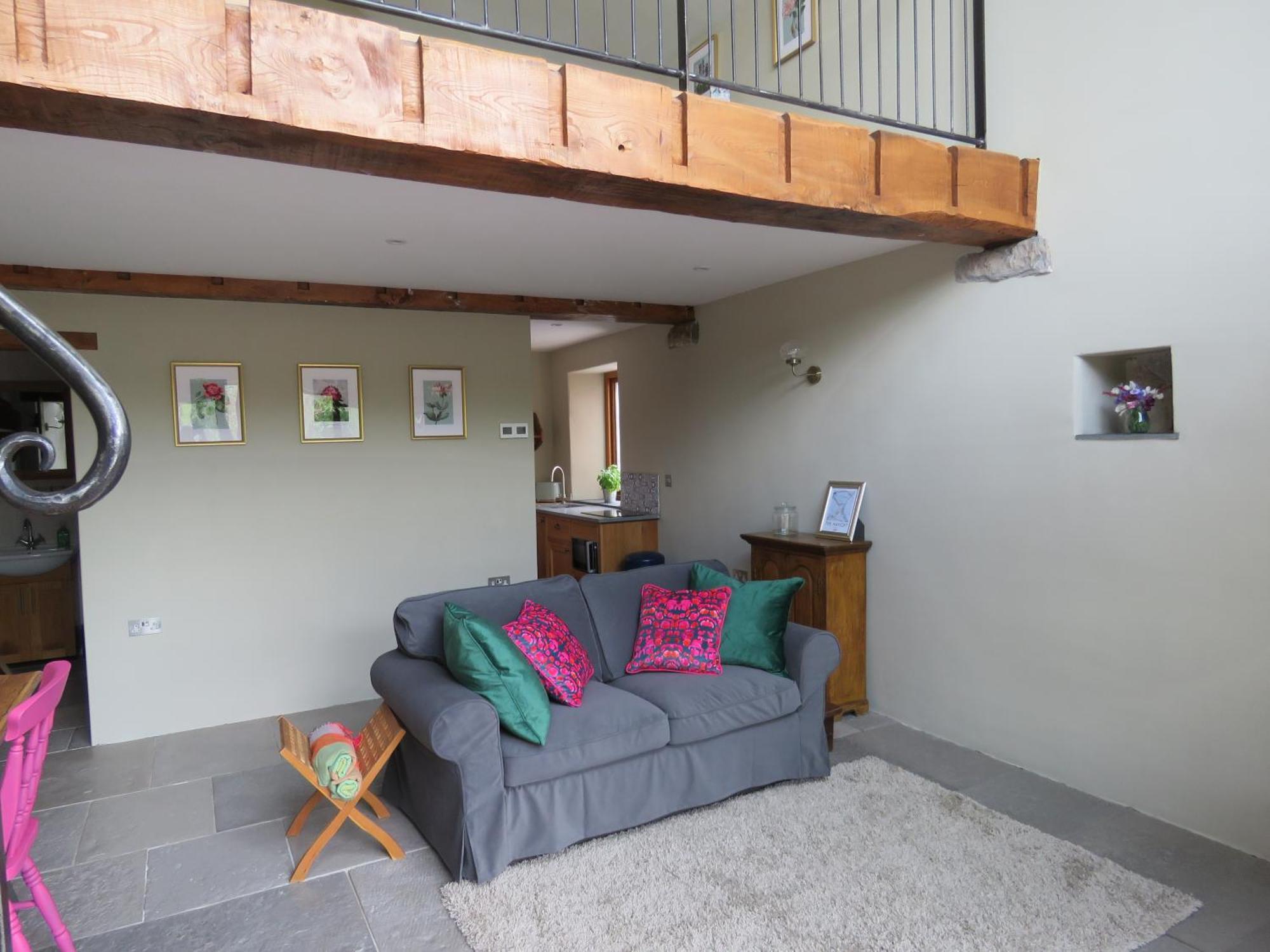 The Hayloft At Stathe Farm * Bridgwater