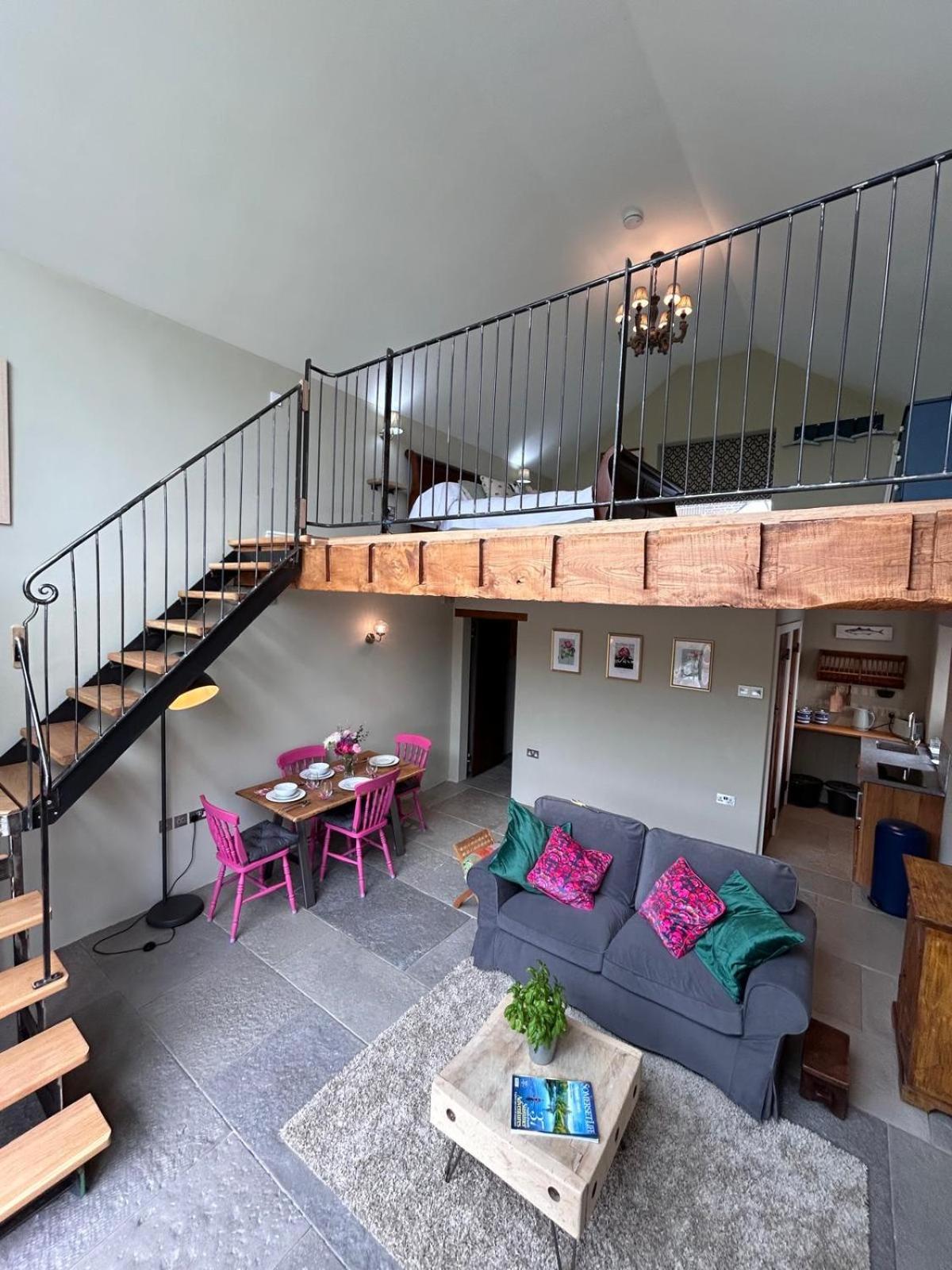 The Hayloft At Stathe Farm Holiday home *